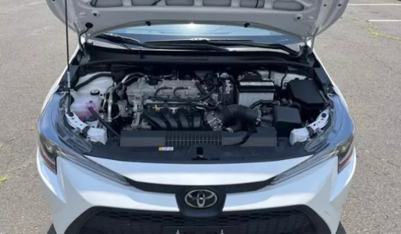 2022 Toyota Corolla LE full
