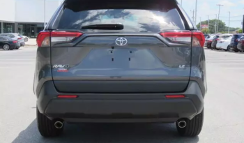 2022 Toyota RAV4 LE full