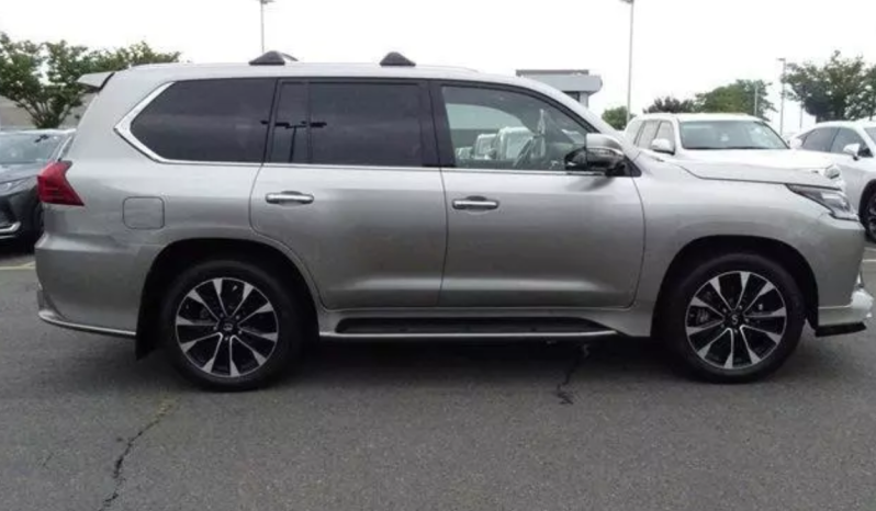 2021 Lexus LX 570 Three-Row full