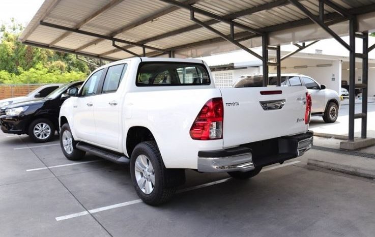 2020 Toyota Hilux Revo Double Cab G full