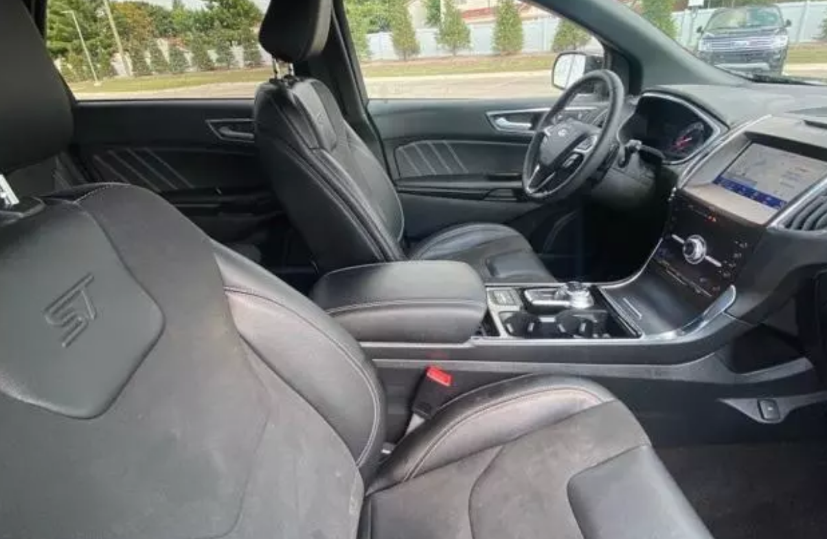 2020 Ford Edge ST - UCES MOTORS