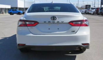 2022 Toyota Camry LE full