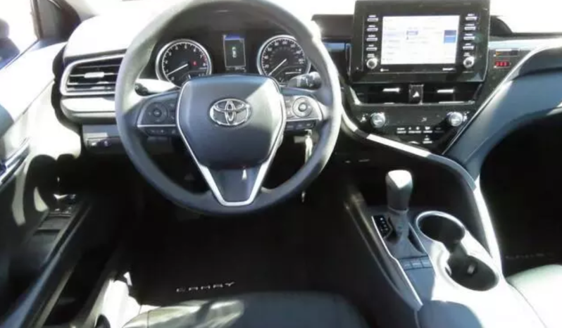 2022 Toyota Camry LE full
