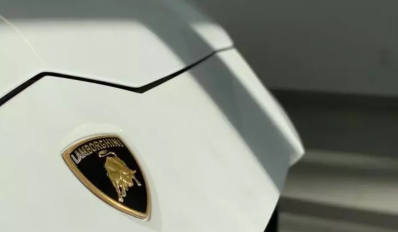 2021 Lamborghini Urus 1016 full