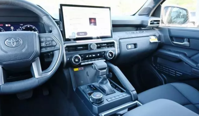 2024 Toyota Tacoma Limited full