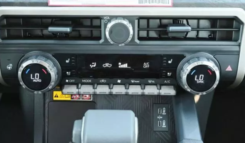 2024 Toyota Tacoma Limited full