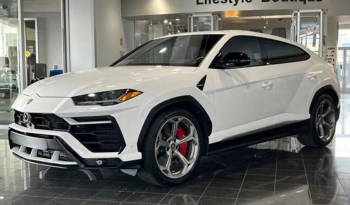 2022 Lamborghini Urus Graphite Capsule