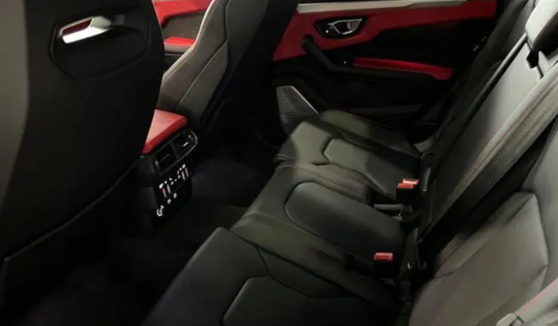 2022 Lamborghini Urus Graphite Capsule full