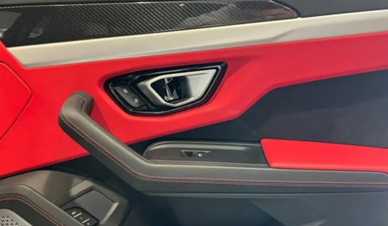 2022 Lamborghini Urus Graphite Capsule full