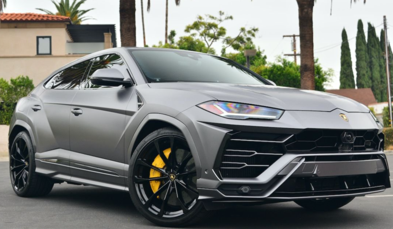 2020 Lamborghini Urus Base full