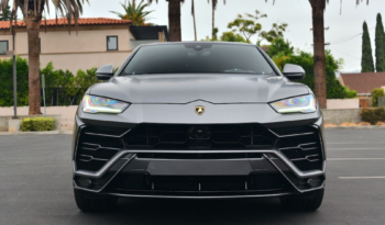 2020 Lamborghini Urus Base full