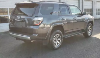 2021 Toyota 4Runner TRD Off Road Gray full