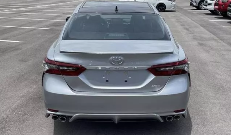 2022 Toyota Camry XSE Silver full