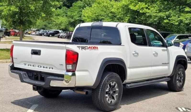 2019 Toyota Tacoma TRD Off Road full