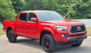 2022 Toyota Tacoma SR5 full