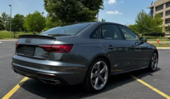 2023 Audi A4 45 S line quattro Premium full