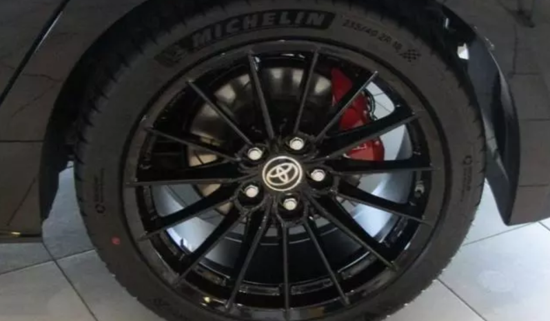 2024 Toyota GR Corolla Core full