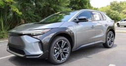 2024 Toyota bZ4X Limited