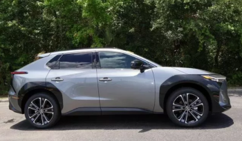 2024 Toyota bZ4X Limited full