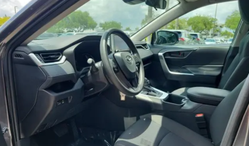2025 Toyota RAV4 LE full