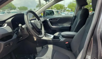 2025 Toyota RAV4 LE full