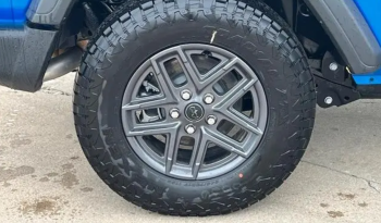 2025 Jeep Wrangler Sport full