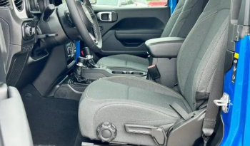 2025 Jeep Wrangler Sport full
