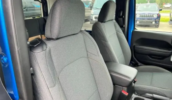 2025 Jeep Wrangler Sport full