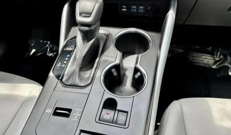 2022 Toyota Highlander XLE full
