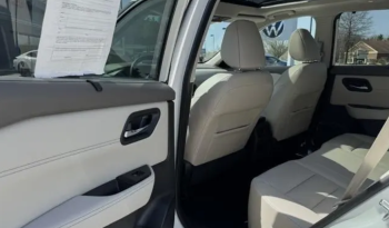 2022 Nissan Rogue SV full