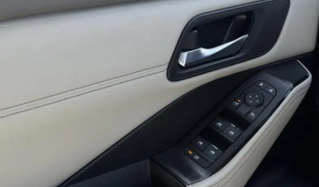 2022 Nissan Rogue SV full