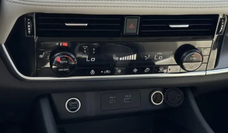 2022 Nissan Rogue SV full