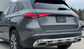 2023 Mercedes-Benz GLC 300 4MATIC full