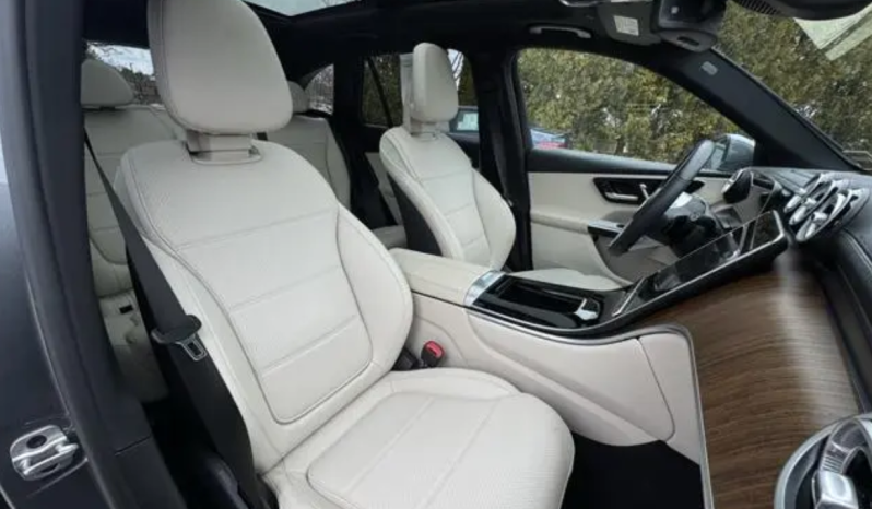 2023 Mercedes-Benz GLC 300 4MATIC full
