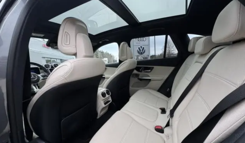 2023 Mercedes-Benz GLC 300 4MATIC full
