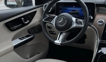 2023 Mercedes-Benz GLC 300 4MATIC full