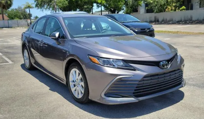 2024 Toyota Camry LE full