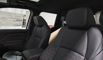2025 Toyota Tacoma Hybrid TRD Sport full