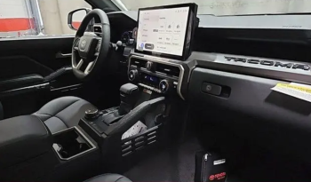 2025 Toyota Tacoma Hybrid TRD Sport full