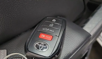2025 Toyota Tacoma Hybrid TRD Sport full