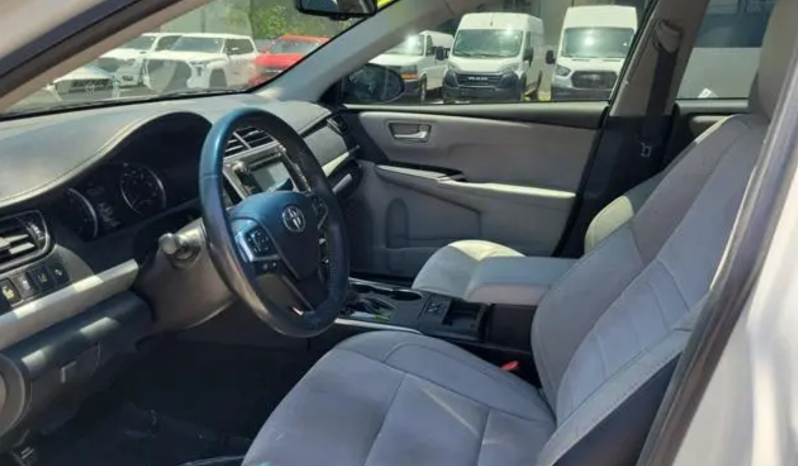 2015 Toyota Camry XSE full