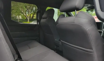 2024 Toyota Tacoma SR5 full