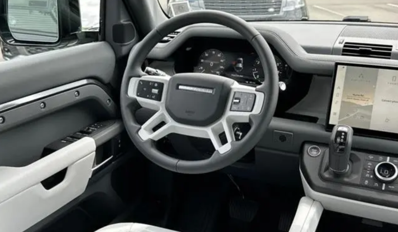 2025 Land Rover Defender 110 P300 full