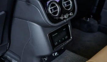 2023 Bentley Bentayga V8 full