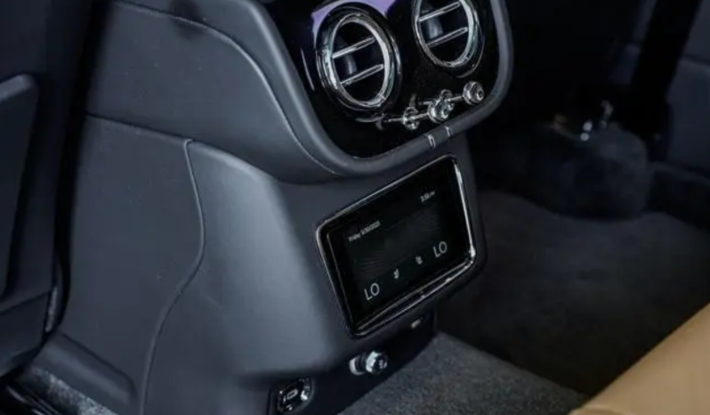 2023 Bentley Bentayga V8 full