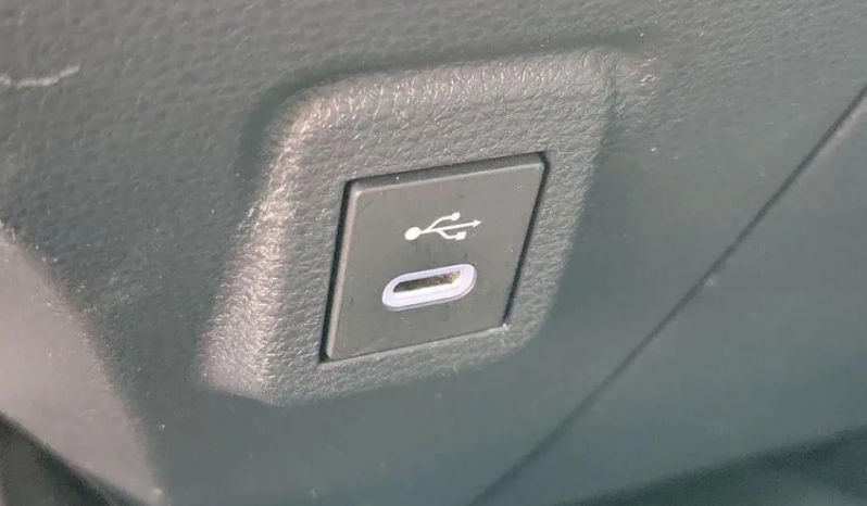2024 Toyota Corolla LE full