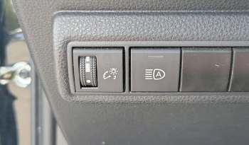 2024 Toyota Corolla LE full