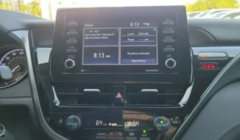 2023 Toyota Camry SE full