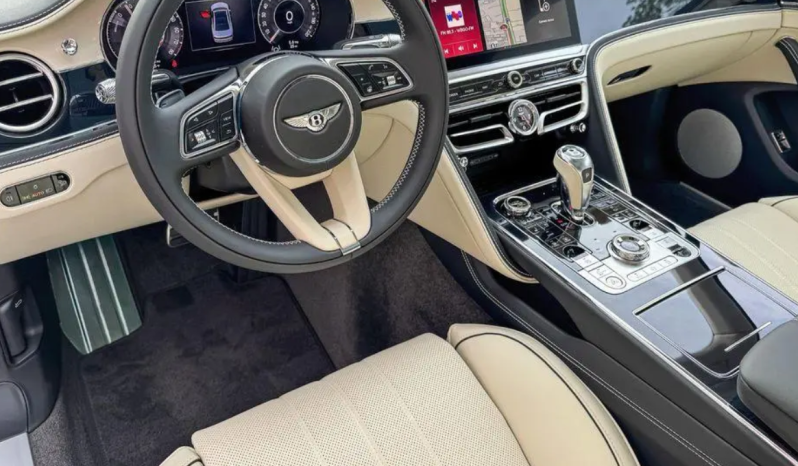 2026 Bentley Flying Spur Sedan full