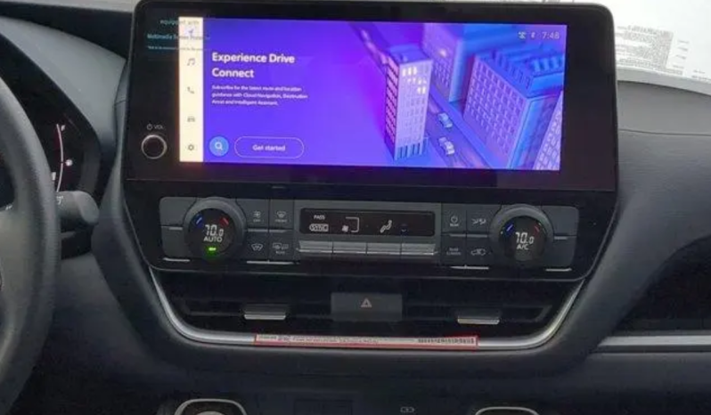 2025 Toyota Grand Highlander LE full